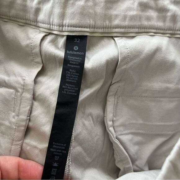 Lululemon Athletica Men's 32 Business Khaki Pants - Picture 9 of 9